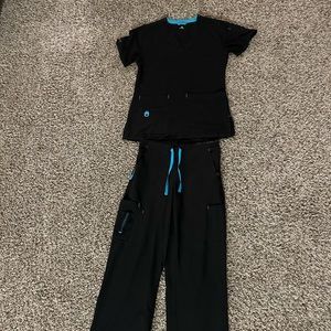 Carhartt Brand Scrub Set